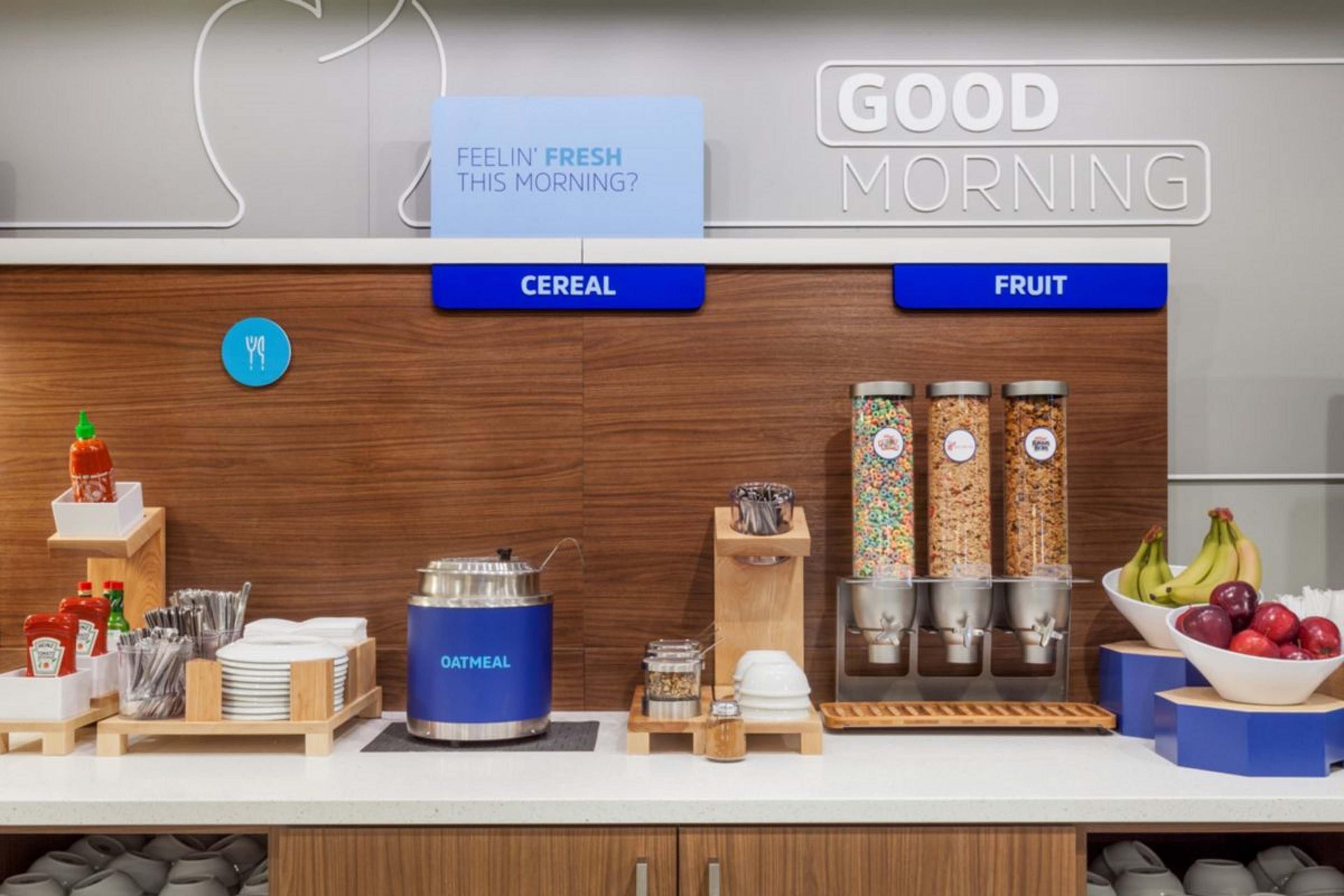 Holiday Inn Express And Suites Beeville By Ihg Экстерьер фото